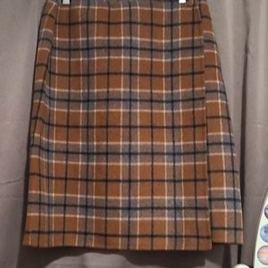 Skirt from brand alexandra bartlett in really good condion